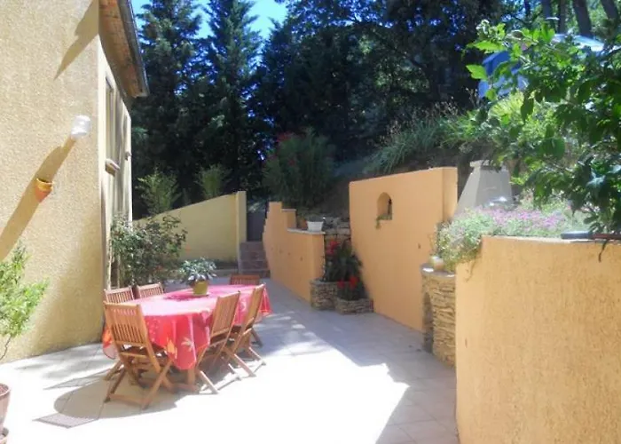 Homestay szállás D'hotes : Chez Mamie Riclaude Orsan
